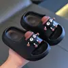 Pantuflas de EVA para Niños de Bola de Carbón Verano Niños Niñas Dibujos Animados Suela Suave Lindas Antideslizantes Interiores Baño Suela Gruesa Bebé