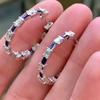 Cao Shi Europeu e Americano Ao Vivo Colorido Zircon Ear Buckle Moda All-match Brincos Femininos Francês Retro Romântico Brincos