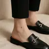 Sin decoloración Estilo nuevo simple tobillera de acero de titanio para niña sensación de alta gama cuerda roja suerte verano moda lujo ligero corazón de amor adornos para el pie