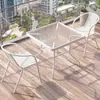 Mesa Pequena e Cadeiras para Varanda Conjunto de Chá Lazer Conjunto de Mesa e Cadeiras para Exterior Loja de Chá com Leite Mesa Externa de Vidro Temperado com Efeito Ondulado