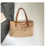 Bolsa Tote Grande Transfronteiriça para Mulheres, Moda Outono e Inverno 2026 Nova Bolsa de Ombro Casual, Bolsa de Trabalho Tendência Este Ano