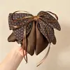 Grampo de Garra para Rabo de Cavalo com Laço de Fita de Cetim com Bolinhas High-End Retro Outono Inverno Novo Grampo para Cabelo Meio Preso na Nuca para Mulheres