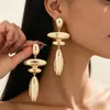 Pendientes largos de aleación con forma de lágrima geométrica Pendientes versátiles de moda creativa de personalidad Adhesivos para orejas Pendientes de Qingdao