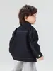 Outono 2026 Novidades de Vale do Vento Estilo Hong Kong Retrô Jaqueta Jeans Unissex Infantil Jaqueta Infantil Elegante Versátil Novo Produto