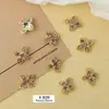 Celebridade da Internet Zhen Huan Armadura Buccellari Forma de Trevo Liga Cortada Luxo Zircônia Estilo Xifei Decoração para Nail Art