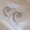 Brincos Estilo Ins Personalizados Simples 2025 Brincos Vazados de Coração Design de Nicho Brincos de Moda de Alta Qualidade