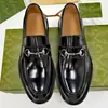 Sapatos Masculinos de Couro de Alta Qualidade Couro Bovino de Camada Superior Couro Envernizado Loafers com Fivela de Cavalo Couro Brilhante Formal Casual Business Casual Europeu