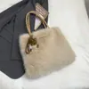 2025 Nuevo Bolso de Mano de Otoño Bolso Relleno Moda Femenina Bolso de Hombro Estilo Perezoso Gran Capacidad Bolso de Axila para Mujer