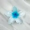 Pinza para el cabello de flor de plumeria de suministro transfronterizo, color degradado, moderno accesorio para el cabello para recogidos de mujer, pinza de tiburón