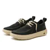 Novos sapatos casuais de moda outono para homens, tênis slip-on versáteis e respiráveis, sapatos de couro para negócios para homens