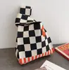 Ins Celebridade da Internet Nova Bolsa de Tricô Estilo Animal Fofo Bolsa Colete Bolsa Feminina Estilo Japonês e Coreano Versátil Bolsa de Tricô para Exterior
