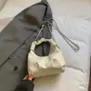 Bolso Cruzado Coreano de Nicho para Mujer, Bolso de Hombro Simple de Alta Gama, Bolso de Axila Minimalista Casual para el Día a Día