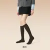 Calcetines deportivos de compresión para pantorrillas de mujer, estilo primavera y otoño, adelgazantes JK para fitness, color liso, sin costuras, calcetines largos negros para otoño e invierno, blanco