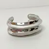 Bangle Aberto Dupla Camada Liso da Indústria Pesada Europeia e Americana Pulseira com Senso de Design de Nicho de Luxo Leve Joia de Mão com Personalidade Exagerada de Alta Qualidade