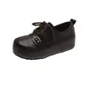 Sapatos femininos de couro com cadarço estilo britânico com aumento interno de altura, novo modelo outono 2026, sapatos versáteis de cano baixo com sola grossa para pessoas baixinhas