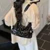 Hebilla de Cinturón Estilo Chica Popular de Moda de Nicho Transfronteriza Bolso de Hombro para Mujer 2026 Modelo Nuevo Bolso Versátil de Hombro Cruzado para Viajes