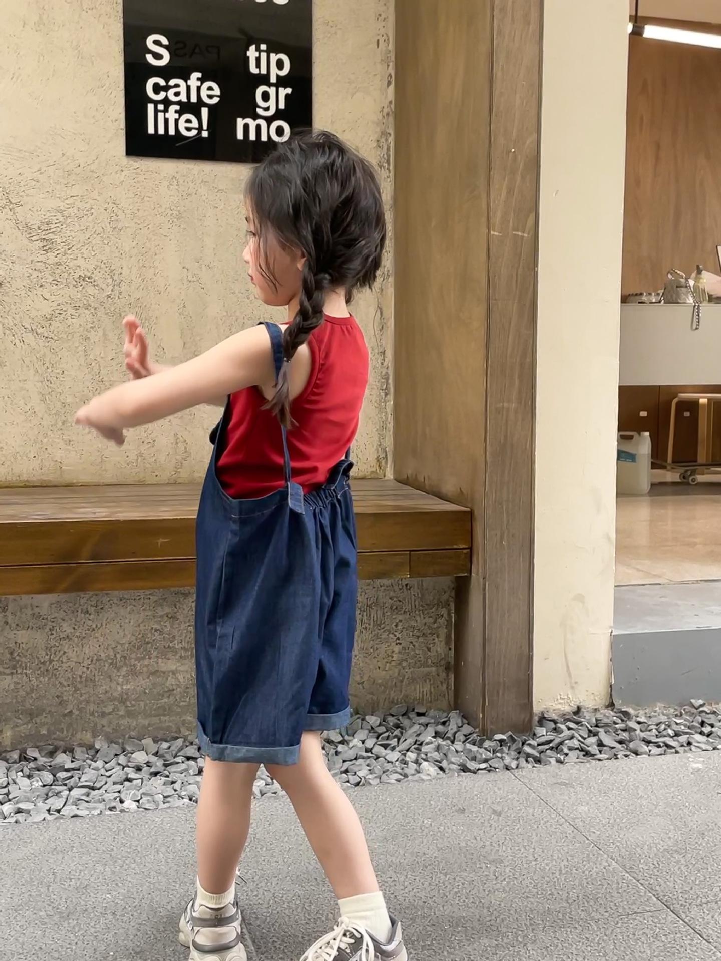 5692F508-C8A3-4D14-BC81-7008BB