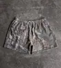 Shorts Estampados Digitais Novos de Verão para Homens Estampa de Galhos Camuflados Cordão Preto Bolso Shorts Casuais para Homens e Mulheres