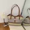 2026 Nuevo Bolso de Hombro Grande Tejido Arcoíris para Mujer Bolso de Paja Versátil para el Trabajo Bolso Tote de Moda para Salir Tendencia
