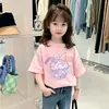 Camiseta de Verão para Meninas 100% Algodão Manga Curta 2026 Estilosa Nova Estampa de Desenho de Menina Top para Crianças Maiores t