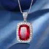 Huabi Joyería Base de Cobre Chapado en Oro Corindón Rojo Simulado Espinela Azul Estilo Elegante Conjunto Grueso para Mujer 10*14