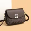 Bolso texturizado para mujer con presbicia, bolso de hombro de color contrastante, moda para mujer, bolso pequeño cuadrado estampado, estilo coreano, cierre de giro de flor de ciruelo, bolso cruzado para mujer