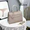 Bolsa Feminina Elegante para o Dia a Dia 2024 Novo Estilo Avançada-Portátil Moda Estilosa Bolsa Kelly Versátil Bolsa de Ombro Transversal