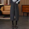 Pantalones de pierna ancha de lana gruesa, forrados de polar y a la moda para mujer, nuevo estilo de invierno, de cintura alta, adelgazantes, de longitud corta, corte bootcut y diseño de pierna curva.