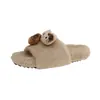 Lindas pantuflas de peluche de gatito de dibujos animados para mujer, adecuadas para usar al aire libre, nuevo modelo otoño e invierno 2026, pantuflas de algodón de suela gruesa para uso en casa