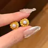Estilo de Corte Medieval Antiguo Vintage Conjunto de Joyería Avanzado Seiko Cepillado Anillo de Girasol Perla Pendientes Collar