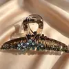 Pinza de Garra Grande de Lujo de Gama Alta con Elegante Diseño de Flor de Cristal para Peinados Recogidos, Accesorio para el Cabello tipo Pinza de Tiburón