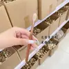 Brocha para Sombras de Ojos de Crema a Polvo Forma de Llama Base Difuminadora Sombra de Nariz Brocha de Maquillaje Cangzhou Pelo Animal