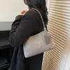 Bolso de Axila Retro de Gama Alta para Mujer 2025 Nuevo Bolso de Hombro de Invierno Bolso de Mano Versátil Casual para el Trabajo
