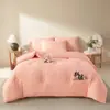 Colcha de invierno de gasa de doble capa grado A, color liso, colcha de algodón de Xinjiang, colcha de primavera y otoño, núcleo de colcha, colcha para aire acondicionado, colcha para todas las estaciones, envío directo de una sola pieza