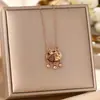 Venta caliente transfronteriza collar de acero de titanio de lujo ligero para todo el cuerpo, personalidad de mujer, moda, chapado en oro de 18 quilates, cadena de clavícula, joyería que no se decolora