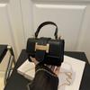 Bolso Cuadrado Pequeño Brillante de Gama Alta de Nicho para Mujer 2025 Nuevo Verano Elegante Versátil Bolso de Hombro Cruzado para Viajes Diarios para Mujer
