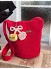 Otoño e Invierno Nuevo Retro Felpa Versátil Bolso de Hombro Gran Capacidad Bolso Cubo Nicho Casual Bolso Cruzado