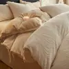 Estilo Luxo Leve Conjunto de Cama de Leite Esculpido de Quatro Peças Outono e Inverno Adicionado Lã Toque de Luxo Conjunto de Cama de Três Peças Capa de Edredom Lençol