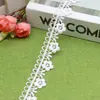 Ribete de encaje floral pequeño de un solo lado de 2.1 cm, accesorio bordado calado para decoración de ropa, accesorio de encaje soluble en agua