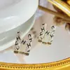 Pendientes de letra H microincrustados de alta calidad, simples, retro, elegantes, de lujo ligero, exquisitos, de moda, versátiles, estilo occidental, tachuelas, pendientes