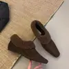 Sapatos Mary Jane de Algodão Quentes com Forro de Lã para Aumentar a Altura para Mulheres, Novos Sapatos Retrô Francês de Lã de Cordeiro para Mulheres Outono e Inverno de 2025