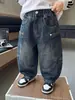 Calças Jeans Curvas Masculinas para Primavera e Outono Estilo Coreano Calças Casuais Soltas Estilosas para Crianças Calças Longas Masculinas para Exportação