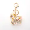 Chaveiro de Cavalo Pintado com Diamantes Novo Criativo Transfronteiriço Pingente Requintado para Bolsa Feminina Pingente de Chaveiro de Carro