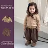 Conjunto infantil para meninas: casaco de outono para bebê menina, cachecol infantil de bolinhas de designer, suéter, conjunto de duas peças com calça xadrez de abóbora