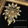 Broche de Flor de Cobre Antiguo Occidental Medio Antiguo con Incrustaciones de Curry de Pedrería Retro Industria Pesada Oro Viejo 18