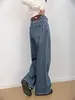 Jeans de Pierna Ancha con Bordado de Lazo Navideño Nuevo Invierno 2025 Pantalones Rectos Adelgazantes Forrados de Polar para Mujer