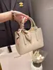 Bolso de mano de moda de alta gama 2025 nuevo bolso de mujer para mamá elegante bolso de hombro bolso bandolera moderno