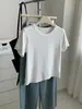 Camiseta T-shirt feminina de manga curta e gola redonda, com textura de mousse aveludada, macia e suave, para outono e inverno, estilo coreano simples, cor sólida, versátil, modelagem que afina, ombro normal, peça básica