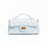 Bolsa Pequena Bordada Matelassê Bolsa Feminina 2025 Novo Estilo Bolsa Quadrada Pequena de Mão Bolsa Transversal de Ombro Pequena Estilosa Estilo Chanel com Corrente
