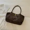 Bolso retro de moda para mujer de gran capacidad, nuevo bolso de hombro elegante para el otoño de 2026, bolso tote para el trabajo y el día a día con un diseño único